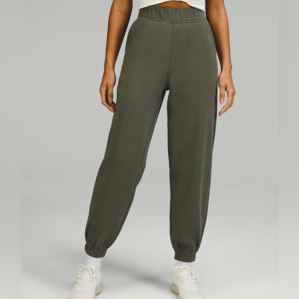 Lululemon | Relaxed High-Rise Jogger Carob Brown Green Size 8 - Picture 1 of 8